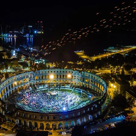 Nicole By Interhome Апартаменти